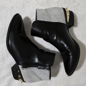 Circus by Sam Edelman Highland Ankle Bootie